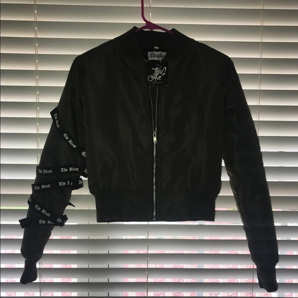 SOLD, Bomber jacket
